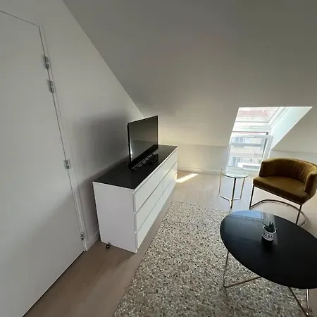 Neuf Proche Gare Lejlighed